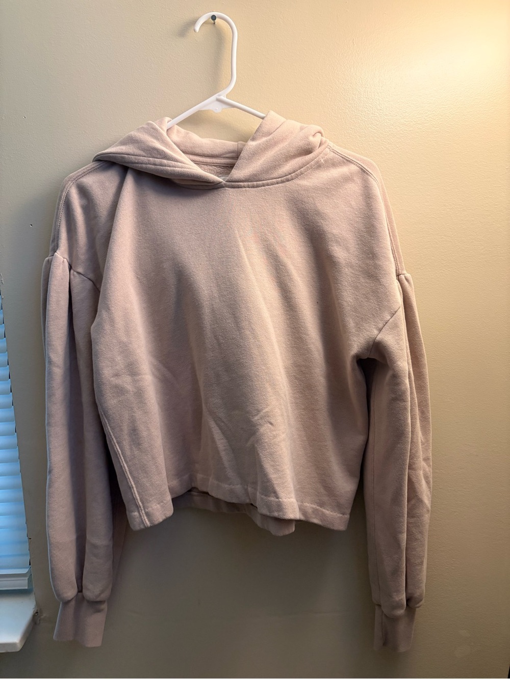 Abercrombie & Fitch Light Pink Hooded Pullover Sweatshirt